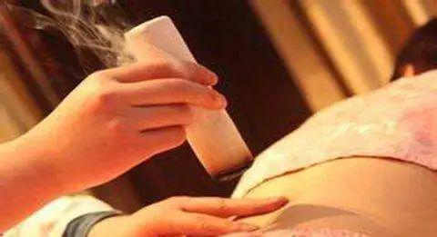 四川成都上门前列腺保健：推拿按摩腹部三角区 让男人重振雄风